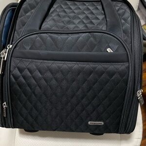 Travelon Black Quilted Travel Bag